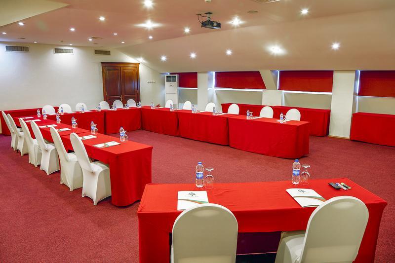 Hotel ıstanbul Airport Club 2*